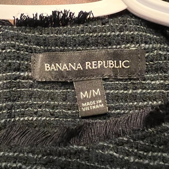 Banana Republic sleeveless blouse shirt top - Picture 3 of 11